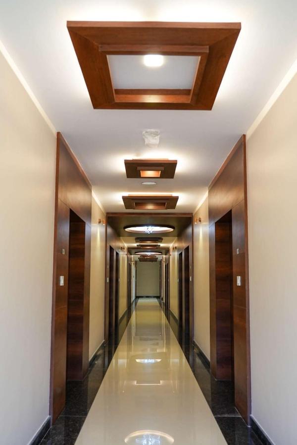 Sri Krishna Inn - Kempegowda Airport Bangalore Devanahalli Exterior foto